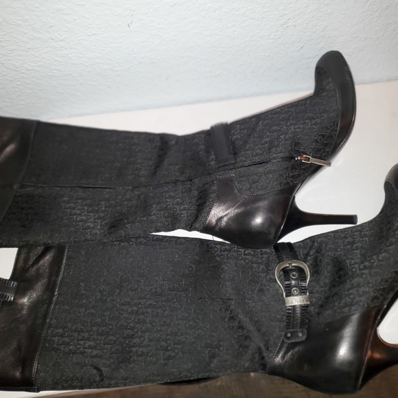 Authentic Dior Boots 👢 - Picture 6 of 8